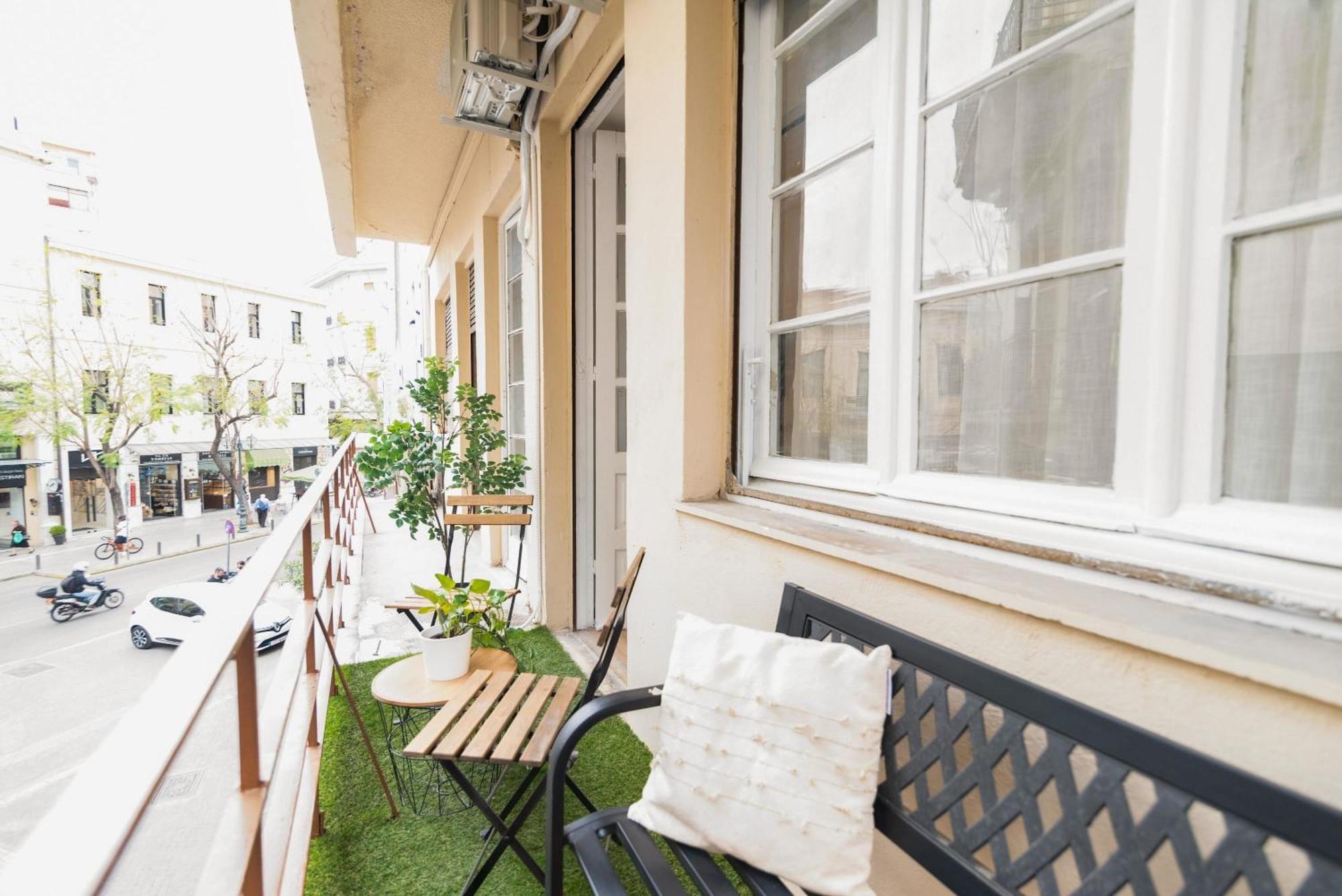 Central Monastiraki Urban Experience أثينا المظهر الخارجي الصورة